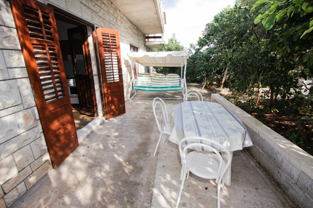 Apartments Stanko Sumartin Exterior photo